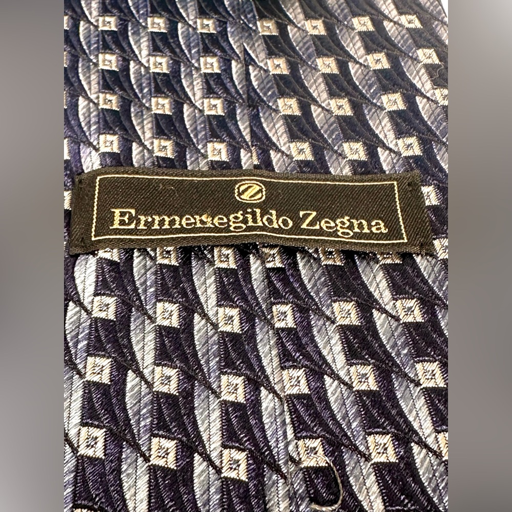 Ermenegildo Zegna Geometric Print Elegant Men's Tie 100% silk - Picture 3 of 5